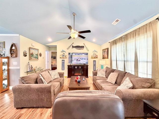 137 Adelphia Rd., Loris, SC 29569