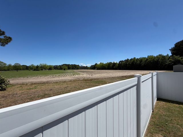 137 Adelphia Rd., Loris, SC 29569