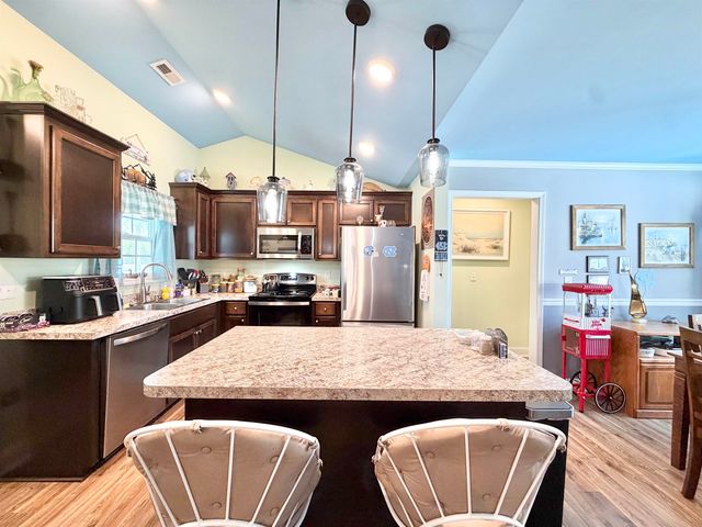 137 Adelphia Rd., Loris, SC 29569