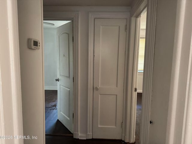 9061 MONROE Avenue, Jacksonville, FL 32208