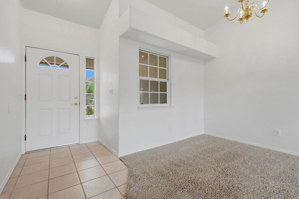 Image 14 of property listing at 4106 E Westcott Avenue, Visalia, CA 93277