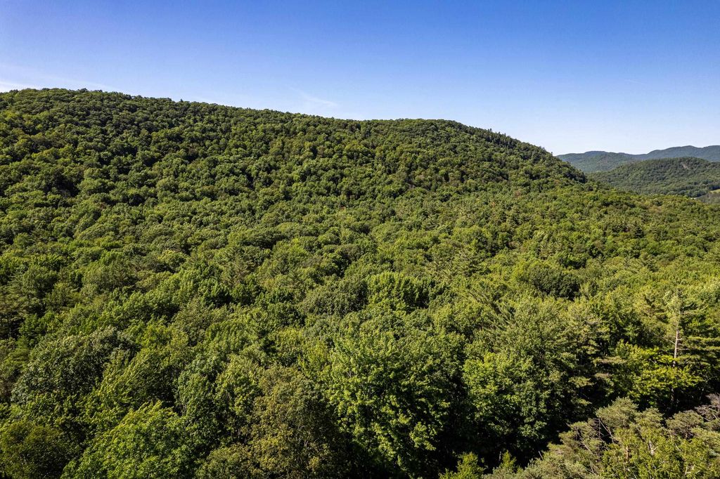150 Garron Road, Middletown Springs, VT 05757