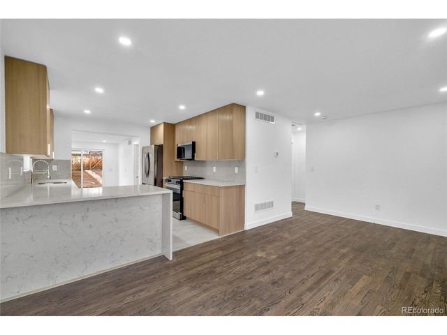 1551 W Hoye Pl, Denver, CO 80223