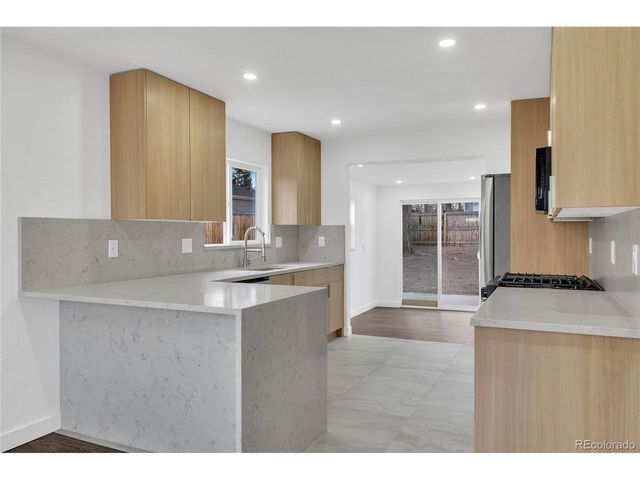 1551 W Hoye Pl, Denver, CO 80223