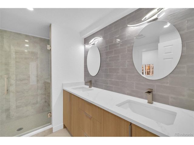 1551 W Hoye Pl, Denver, CO 80223