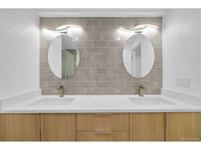 1551 W Hoye Pl, Denver, CO 80223