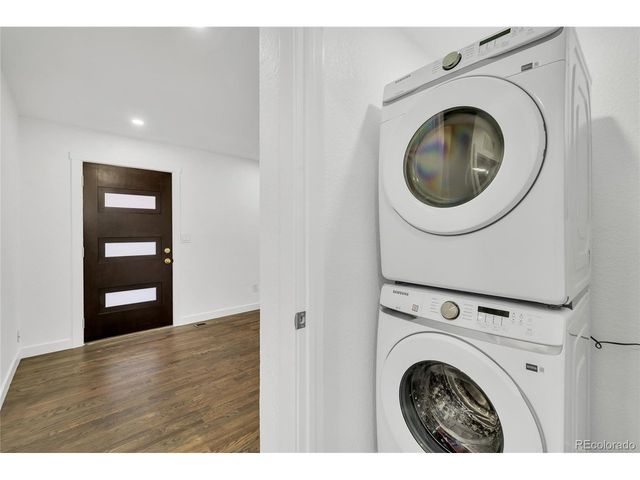 1551 W Hoye Pl, Denver, CO 80223