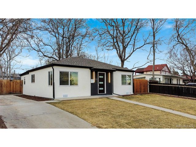 1551 W Hoye Pl, Denver, CO 80223