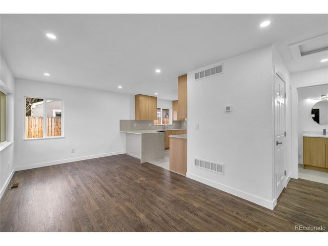 1551 W Hoye Pl, Denver, CO 80223