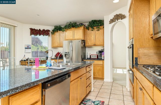 1835 Sanger Peak Way, Antioch, CA 94531
