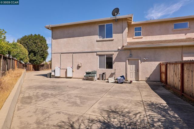 1835 Sanger Peak Way, Antioch, CA 94531