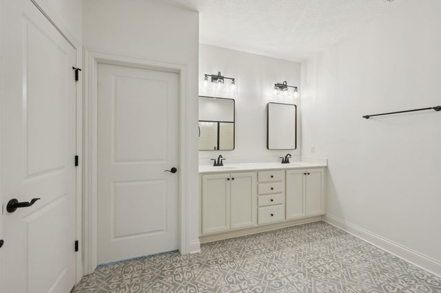 4854 Piedmont Drive 4854 Piedmont Drive, Hilliard, OH 43026