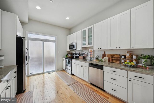 2078 E SUSQUEHANNA, Philadelphia, PA 19125