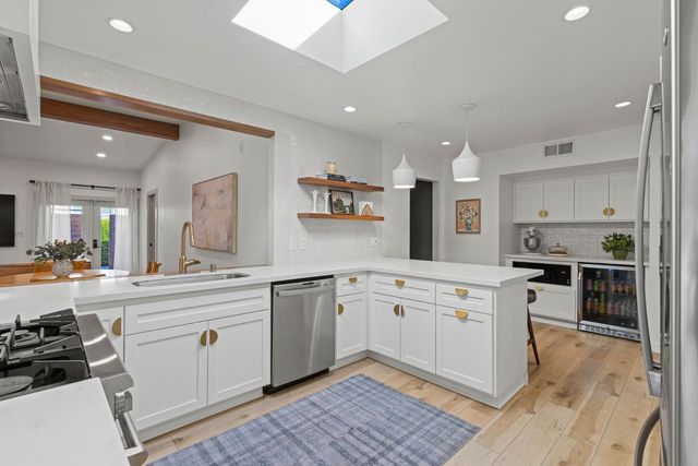 1429 El Nido Way, Sacramento, CA 95864