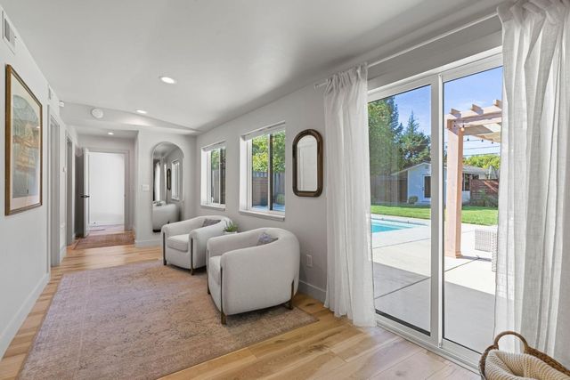 1429 El Nido Way, Sacramento, CA 95864