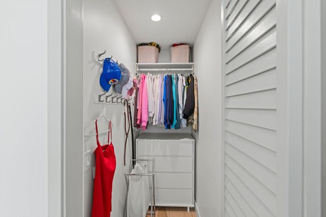 1429 El Nido Way, Sacramento, CA 95864