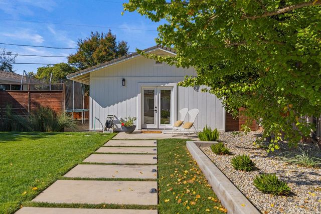 1429 El Nido Way, Sacramento, CA 95864