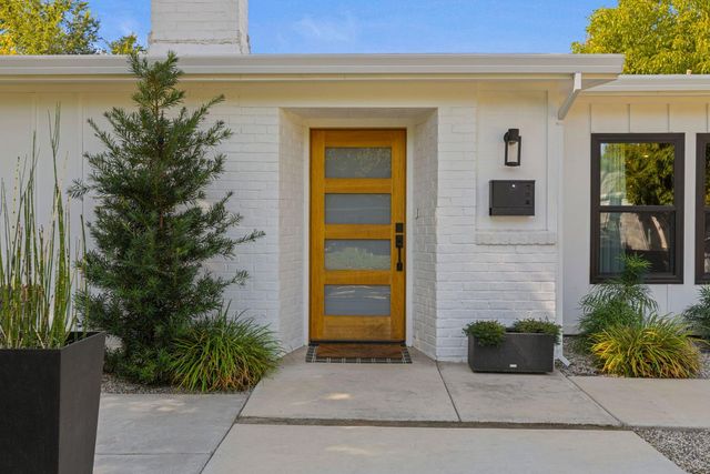 1429 El Nido Way, Sacramento, CA 95864