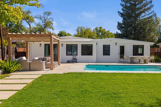 1429 El Nido Way, Sacramento, CA 95864