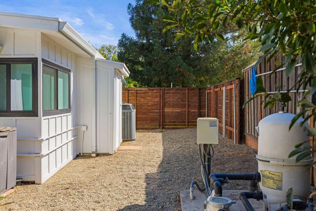 1429 El Nido Way, Sacramento, CA 95864