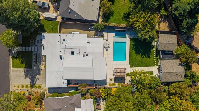 1429 El Nido Way, Sacramento, CA 95864