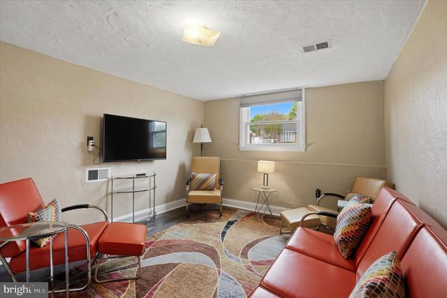 308 LEWIS RD, Springfield, PA 19064