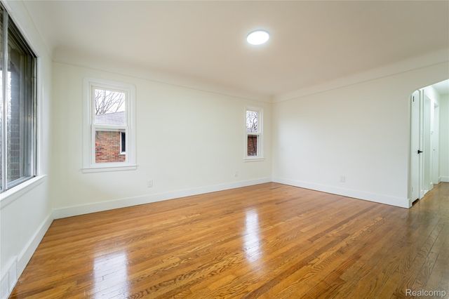 16535 Lincoln Avenue, Eastpointe, MI 48021