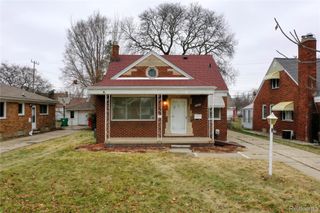 16535 Lincoln Avenue, Eastpointe, MI 48021