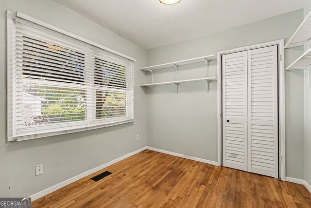 5089 Fairmont Road SE, Smyrna, GA 30082