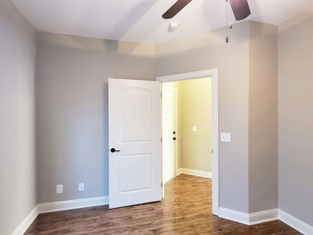 100 Ella Kinley Cir Unit 304, Myrtle Beach, SC 29588