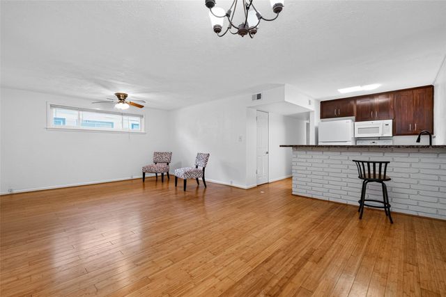 3271 Sul Ross Street 20, Houston, TX 77098