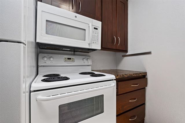 3271 Sul Ross Street 20, Houston, TX 77098