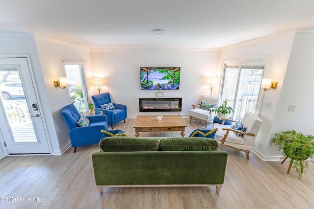 313 E Brown Street G, Southport, NC 28461