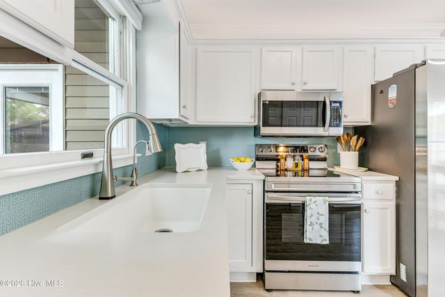 313 E Brown Street G, Southport, NC 28461