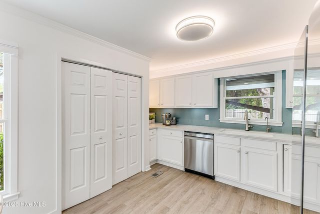 313 E Brown Street G, Southport, NC 28461