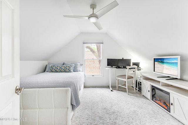 313 E Brown Street G, Southport, NC 28461