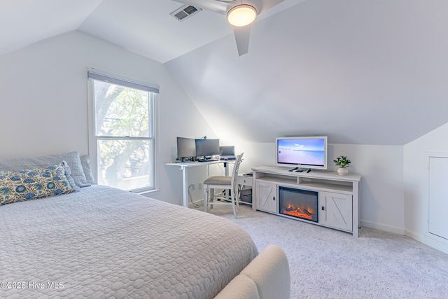 313 E Brown Street G, Southport, NC 28461