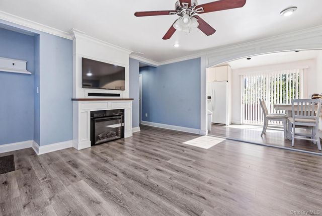 683 Broadway, Brentwood, NY 11717