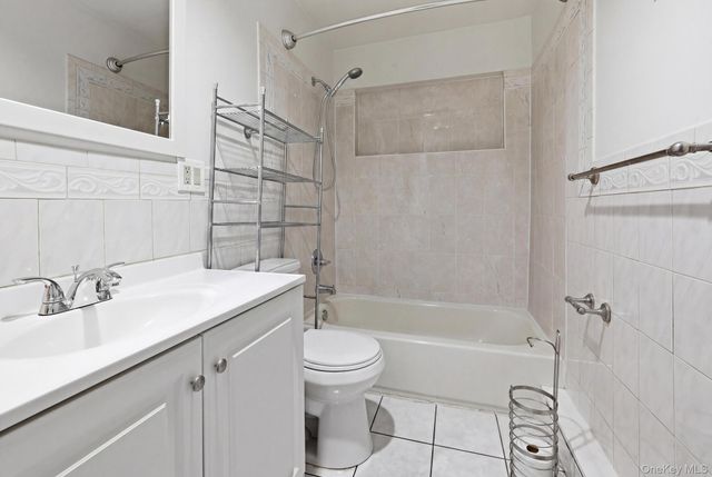 683 Broadway, Brentwood, NY 11717