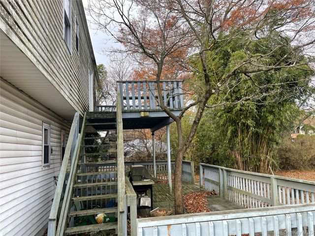 3 Cedar Avenue, Orangeburg, NY 10962