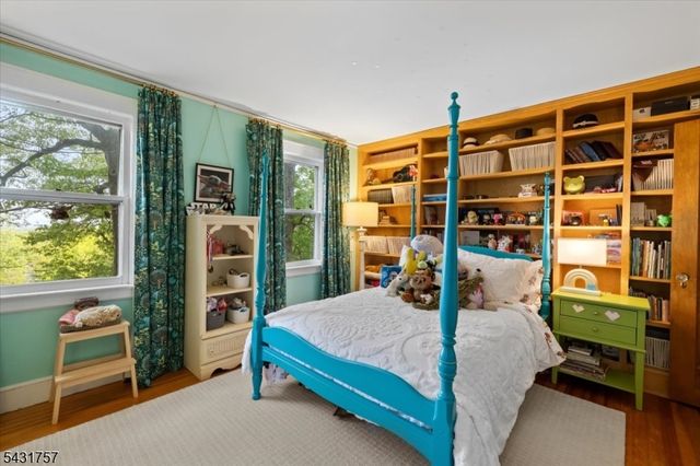 52 Warfield St, Montclair Twp., NJ 07043