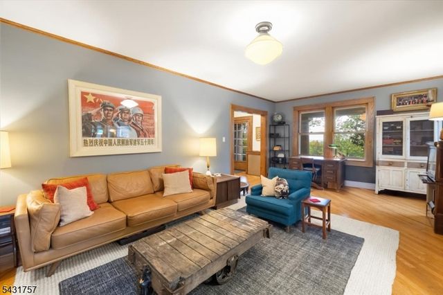 52 Warfield St, Montclair Twp., NJ 07043