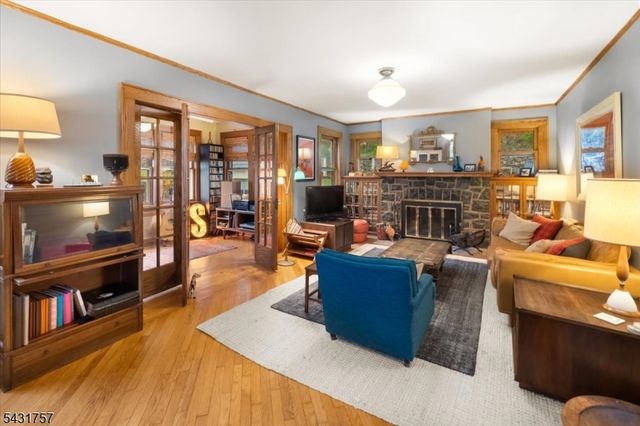 52 Warfield St, Montclair Twp., NJ 07043