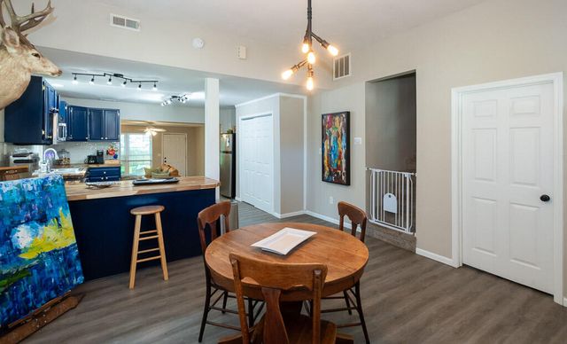 840 W Elm Street, Springfield, MO 65806