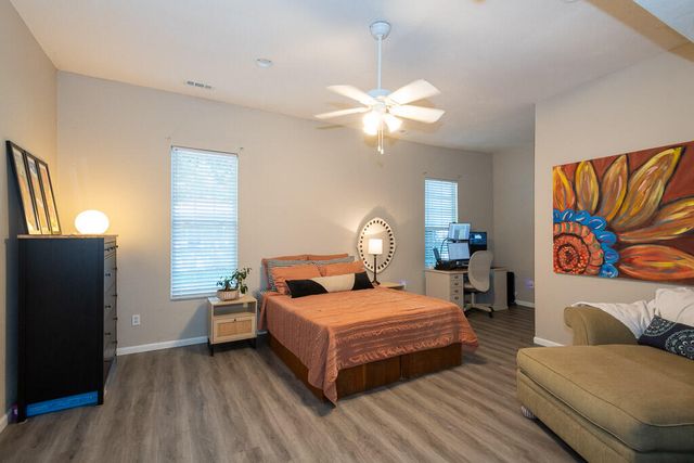 840 W Elm Street, Springfield, MO 65806