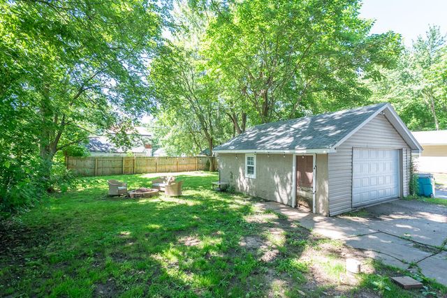 840 W Elm Street, Springfield, MO 65806