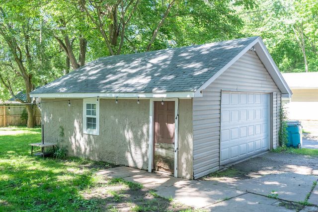 840 W Elm Street, Springfield, MO 65806