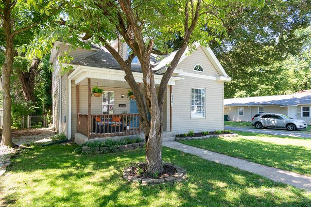 840 W Elm Street, Springfield, MO 65806