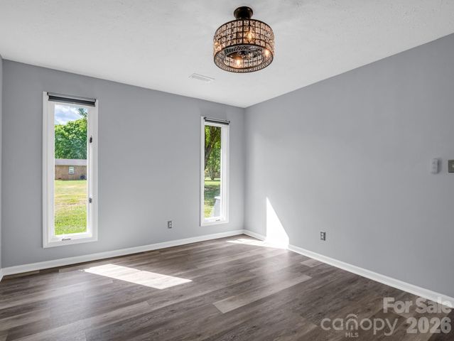 702 Billys Drive, Shelby, NC 28152
