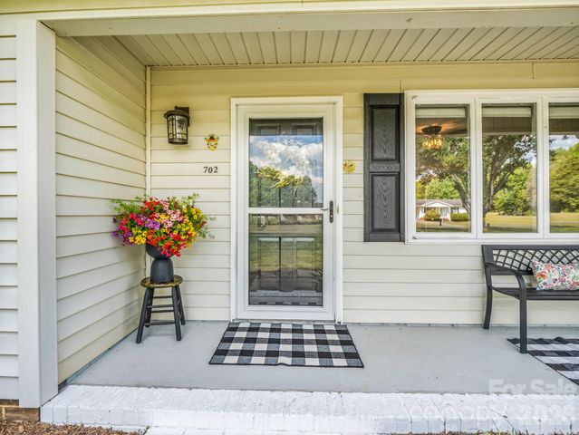 702 Billys Drive, Shelby, NC 28152